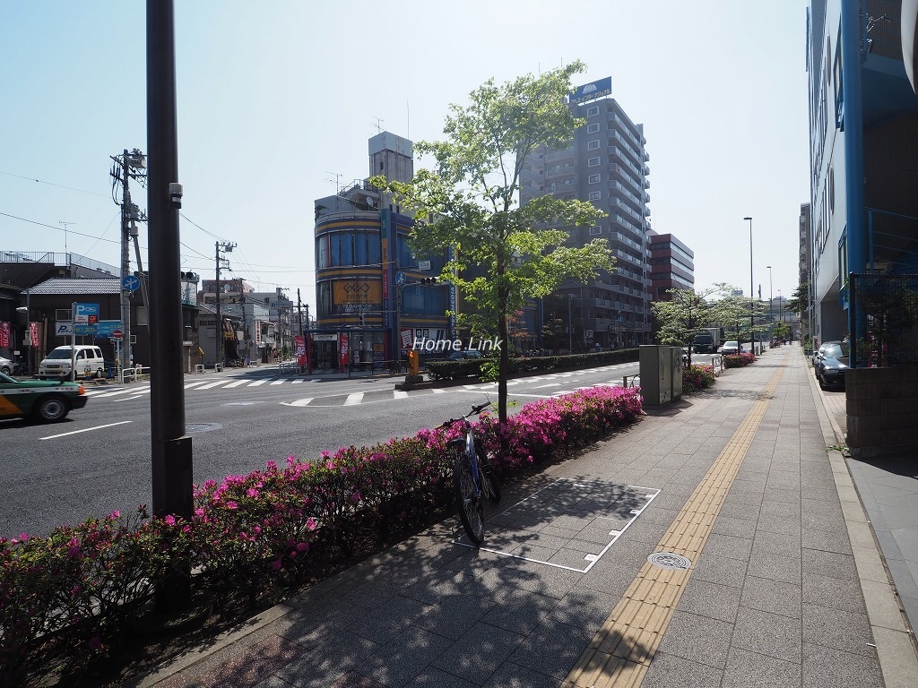 パーク・ホームズ大山　前面道路